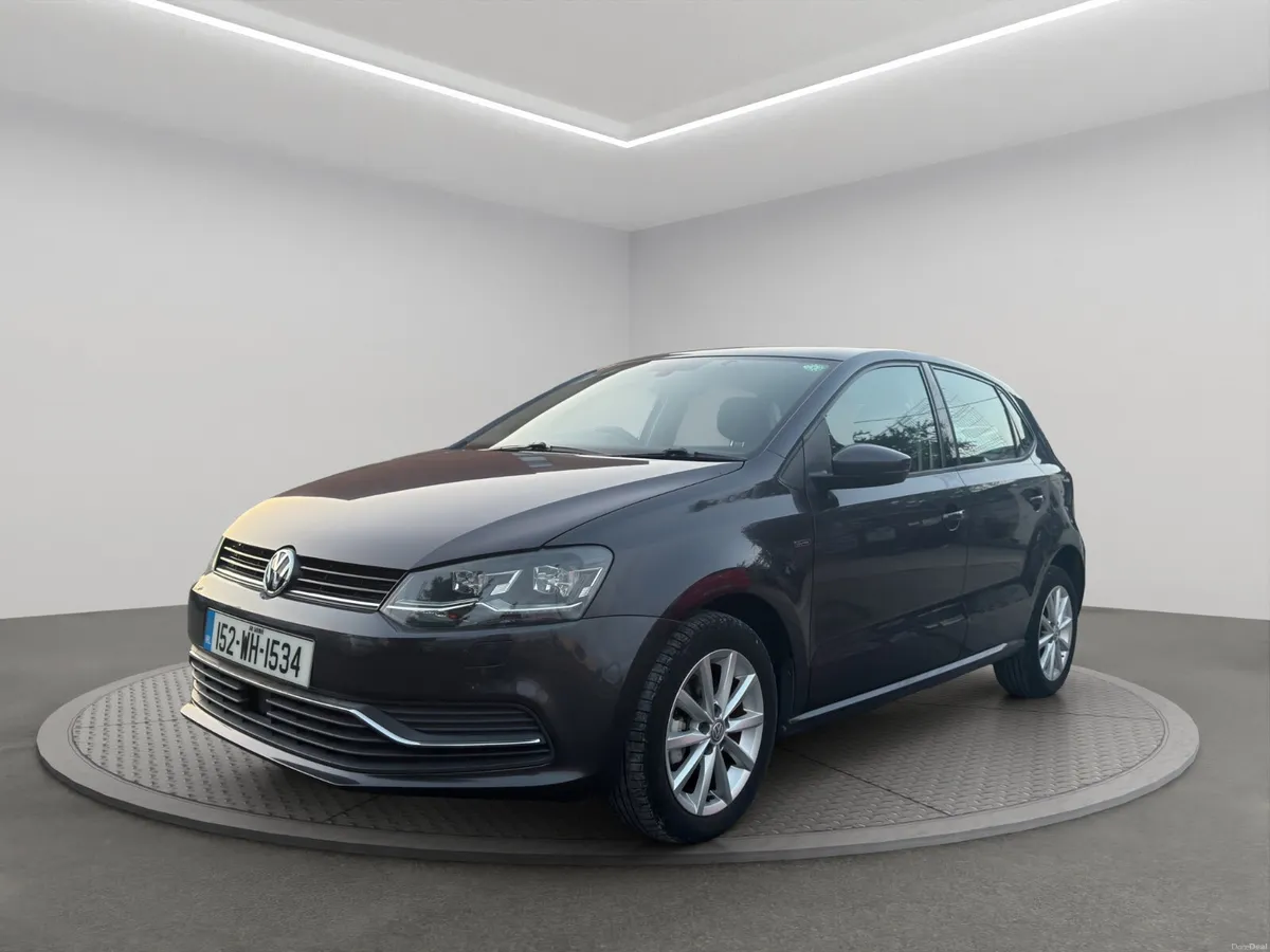 Volkswagen Polo 2015 AUTO comfertline ONLY 20,00km - Image 4