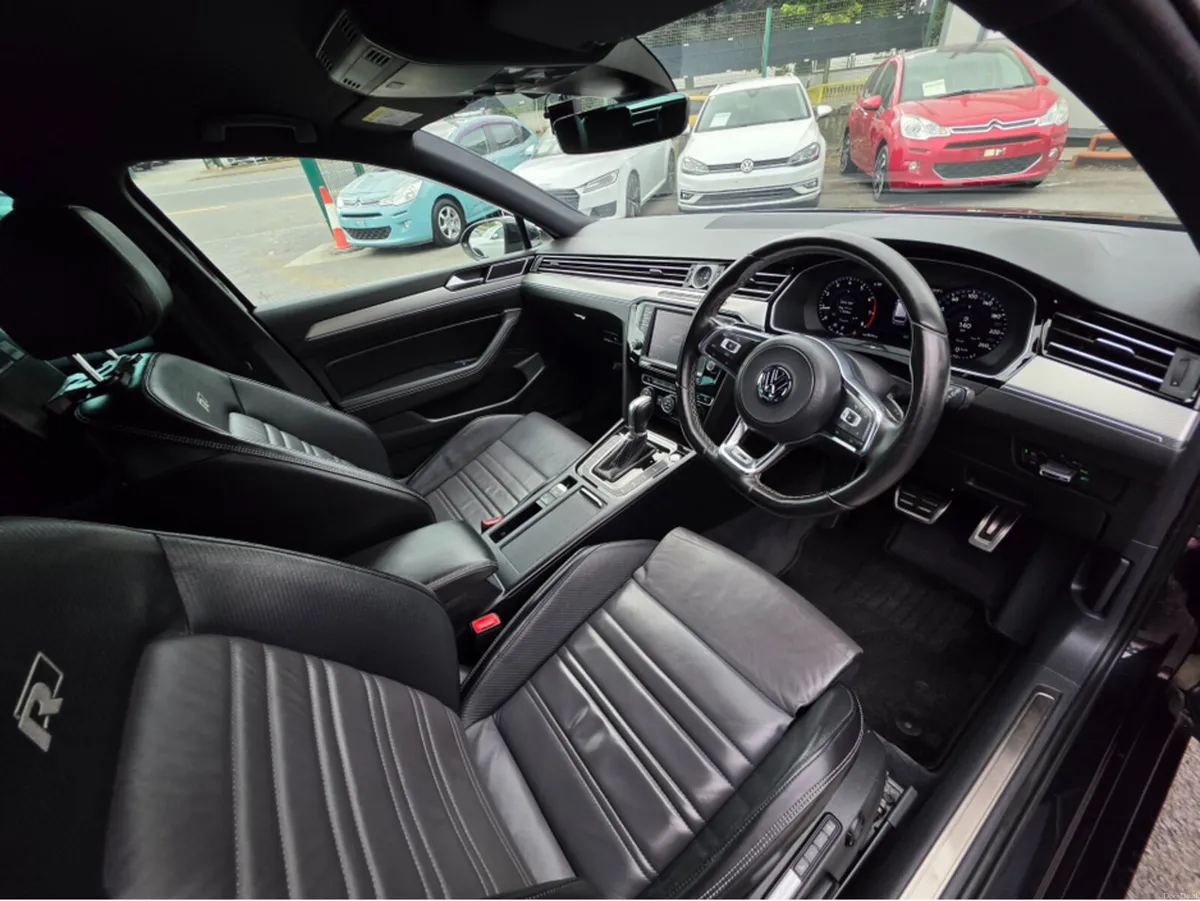 Volkswagen Passat ESTATE R-LINE  2.0 R-LINE EDITIO - Image 4