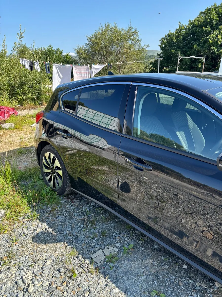 Car - Image 5