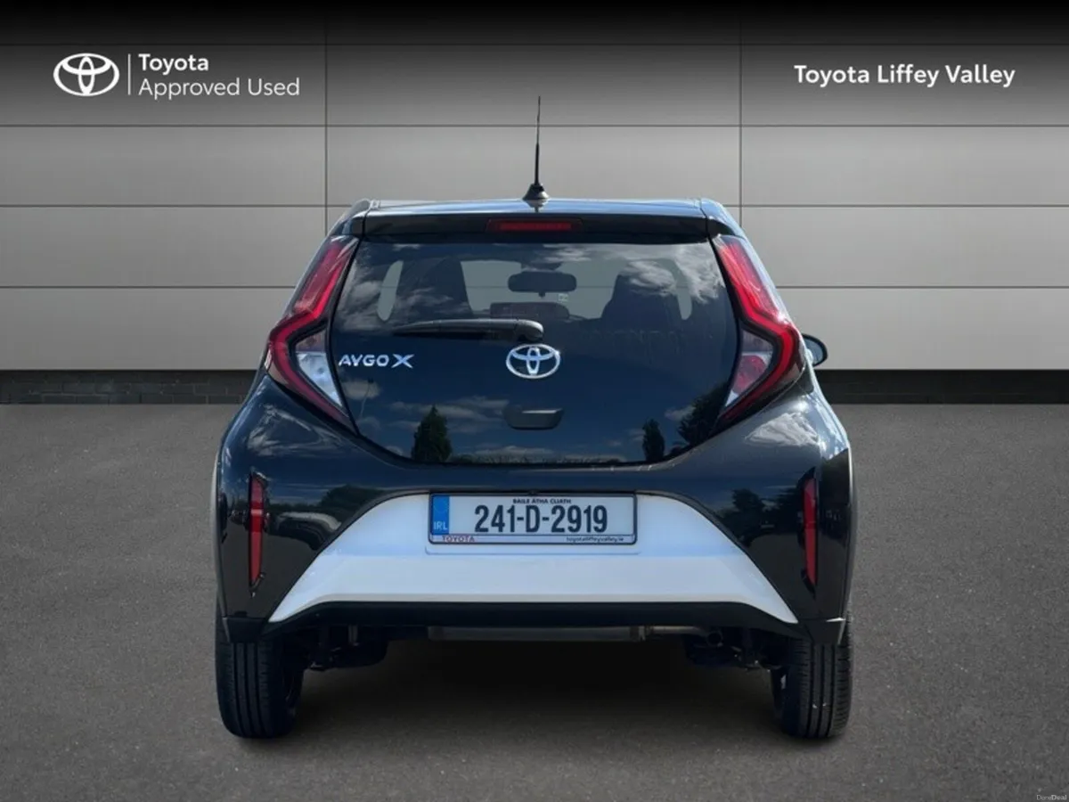 Toyota Aygo X AYGO-X 1.0 DESIGN - Image 4