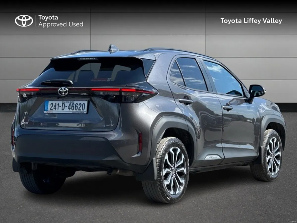 Toyota Yaris Cross YARIS CROSS LUNA SPORT - Image 2