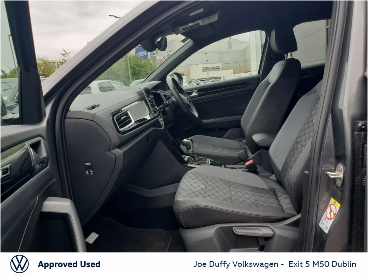 Volkswagen T-Roc R-LINE 1.5 TSI 150 HP D7F 150 AUT - Image 4
