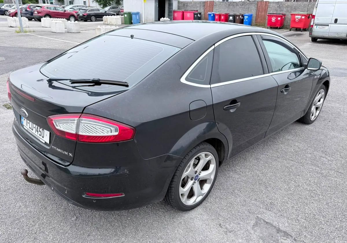 Ford mondeo - Image 2