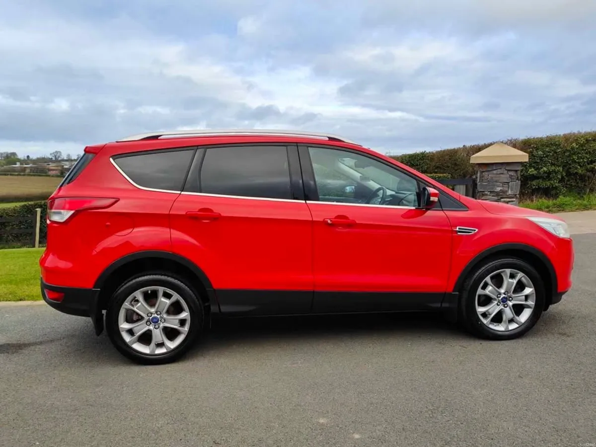 Ford Kuga 2014 - Image 2