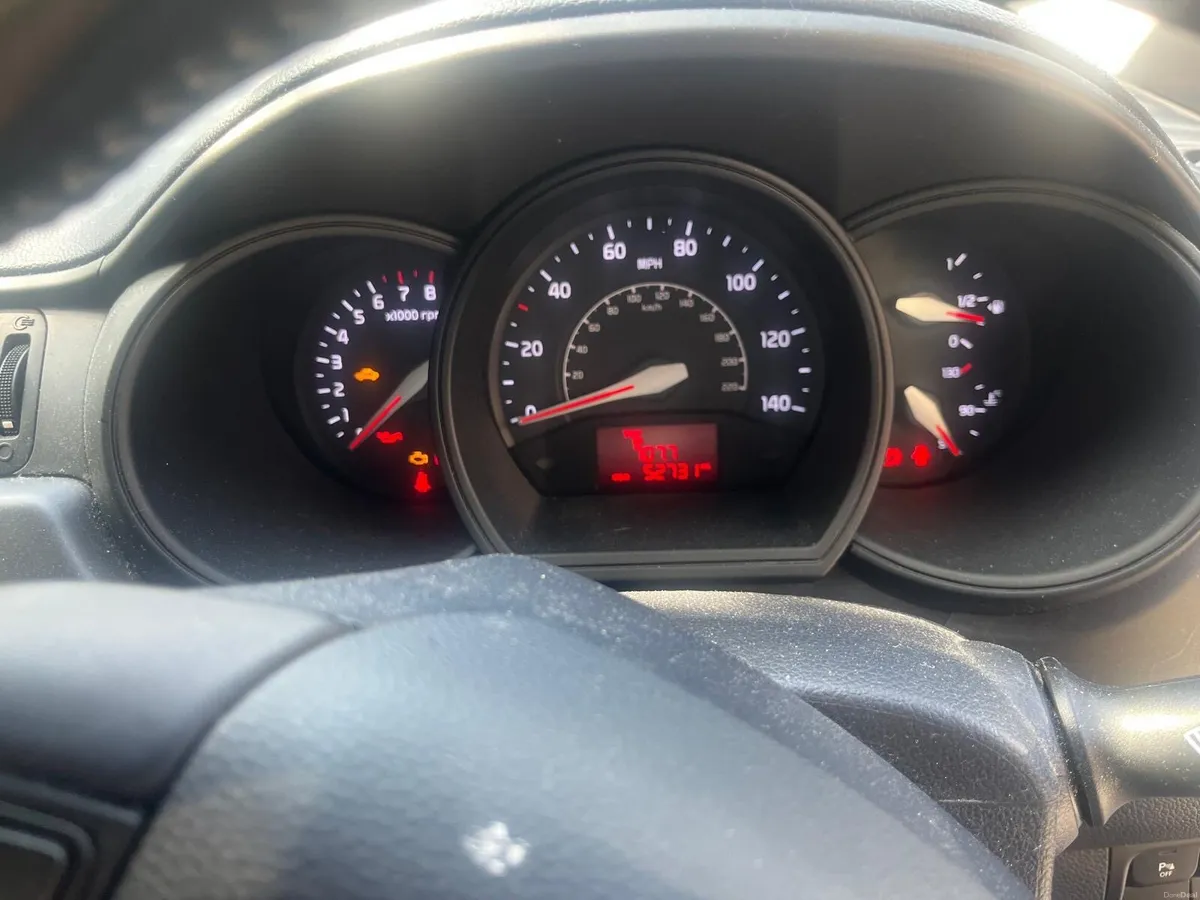 Kia Rio - Image 2