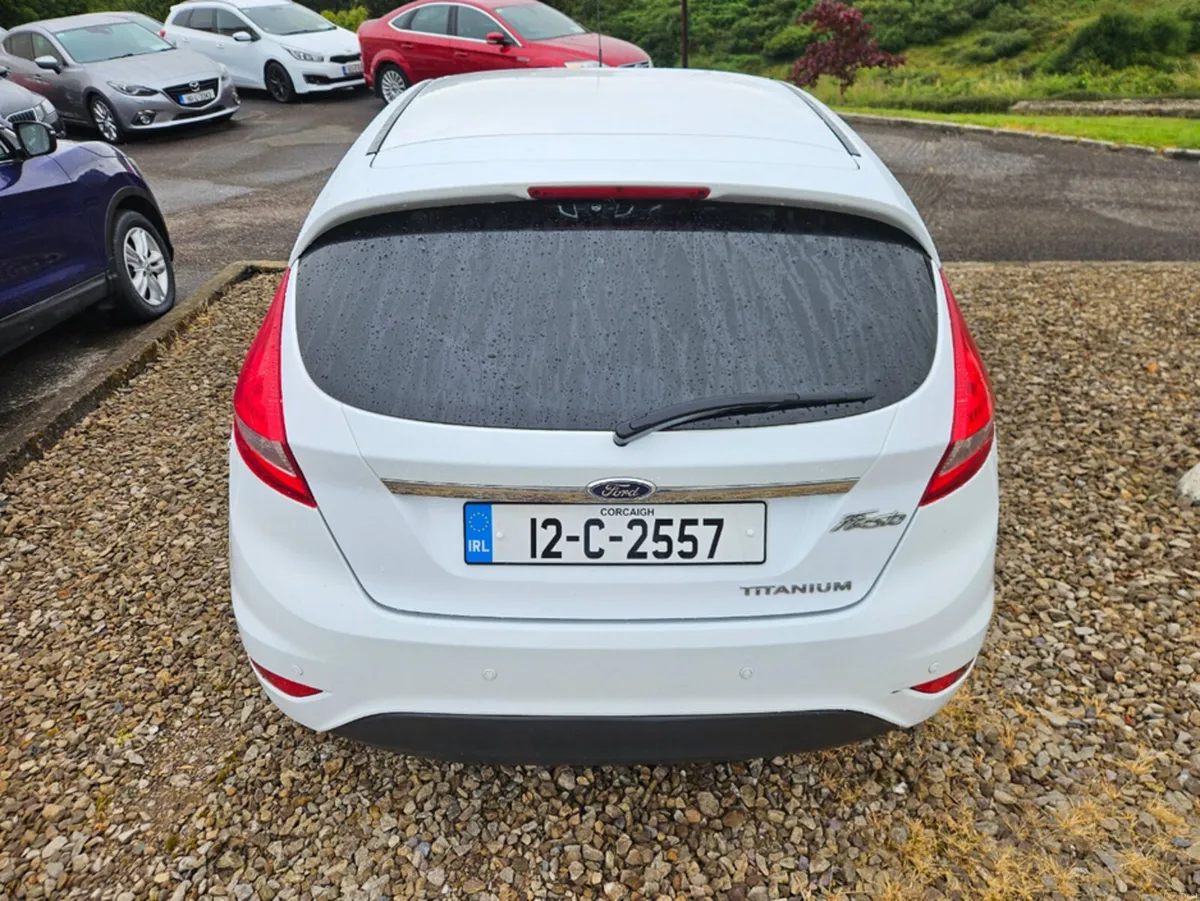 Ford Fiesta 1.4 TDCI 70PS 4DR TITANIUM 5DR - Image 5