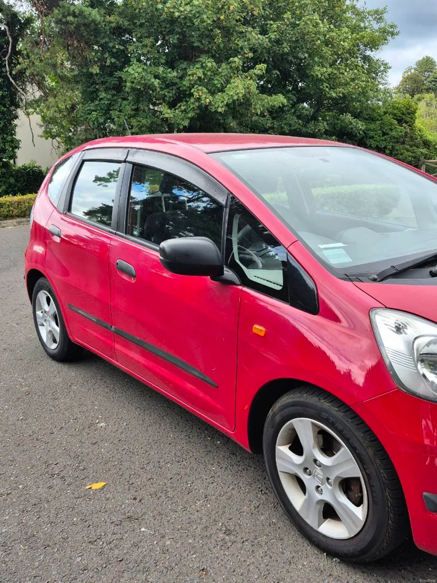 10 Honda Jazz 1.2 - Image 3