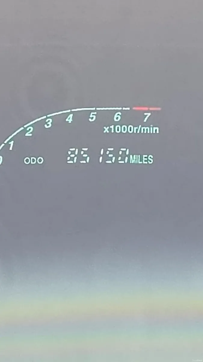 Toyota Yaris 2003 - Image 2