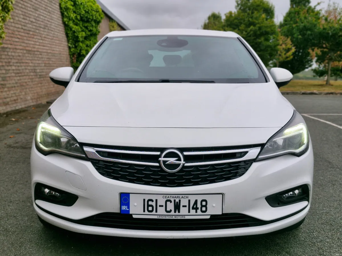 Opel Astra SRI 1.6 CDTI FINANCE AVAILABLE - Image 3
