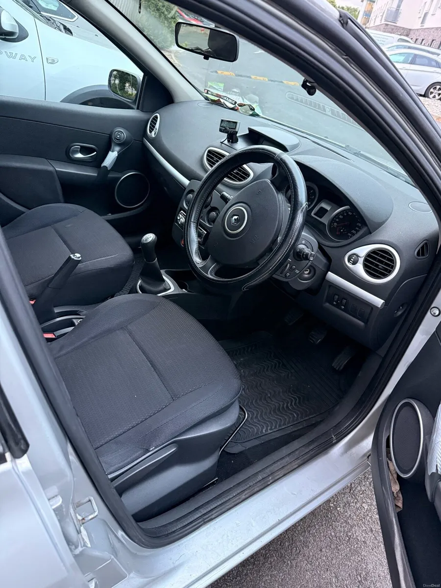 Renault Clio 2006 - Image 5