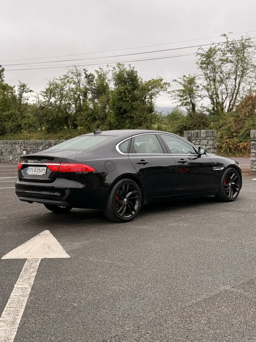 Jaguar XF Automatic - Image 5