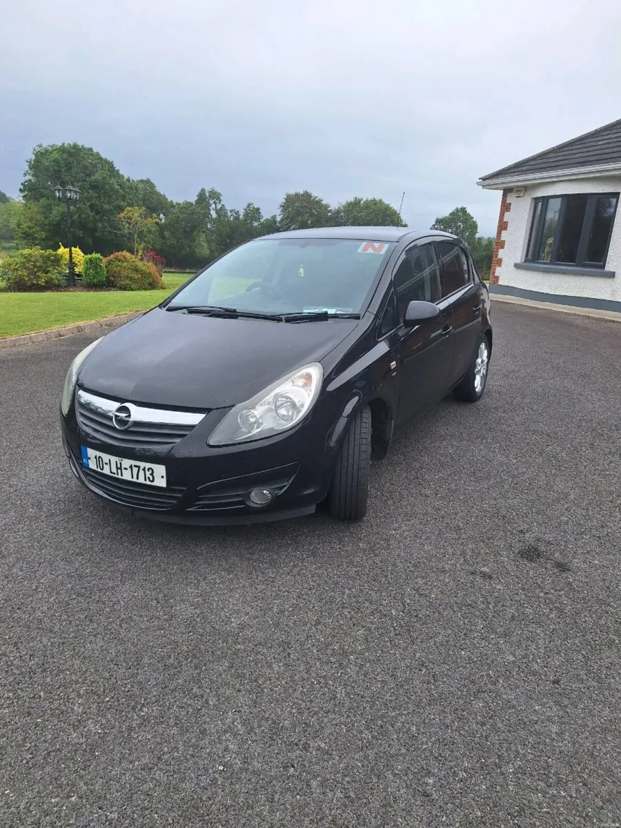 2010 Opel Corsa 1.4 SXi - Image 1