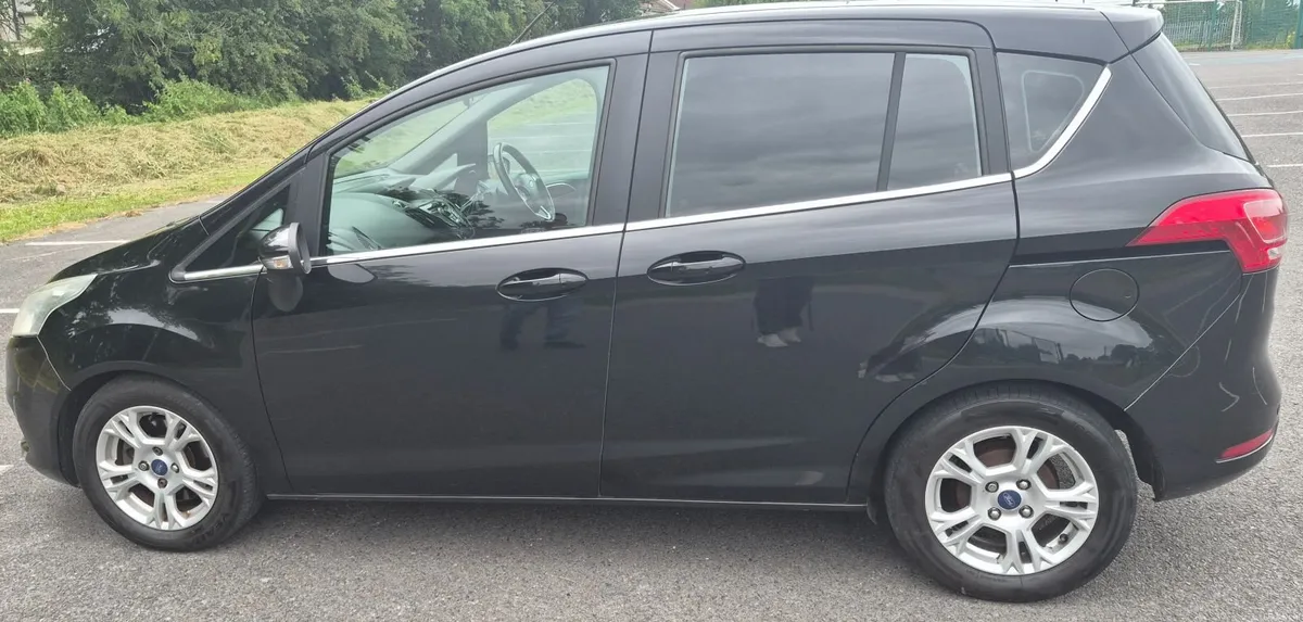 Ford B-Max 2014 - Image 1