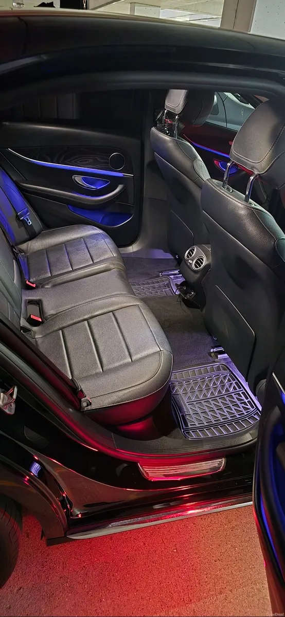 Mercedes-Benz E-Class 2017 Avangarde - Image 5