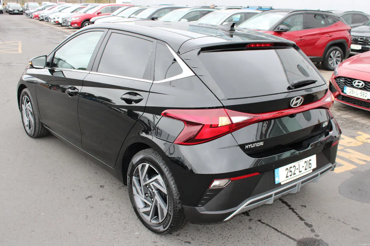 Hyundai i20 2025 - Image 3