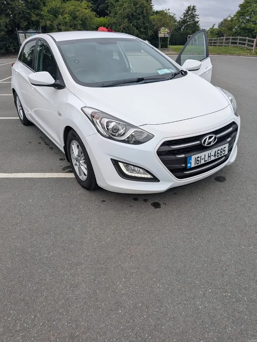 Hyundai i30 2016 - Image 2