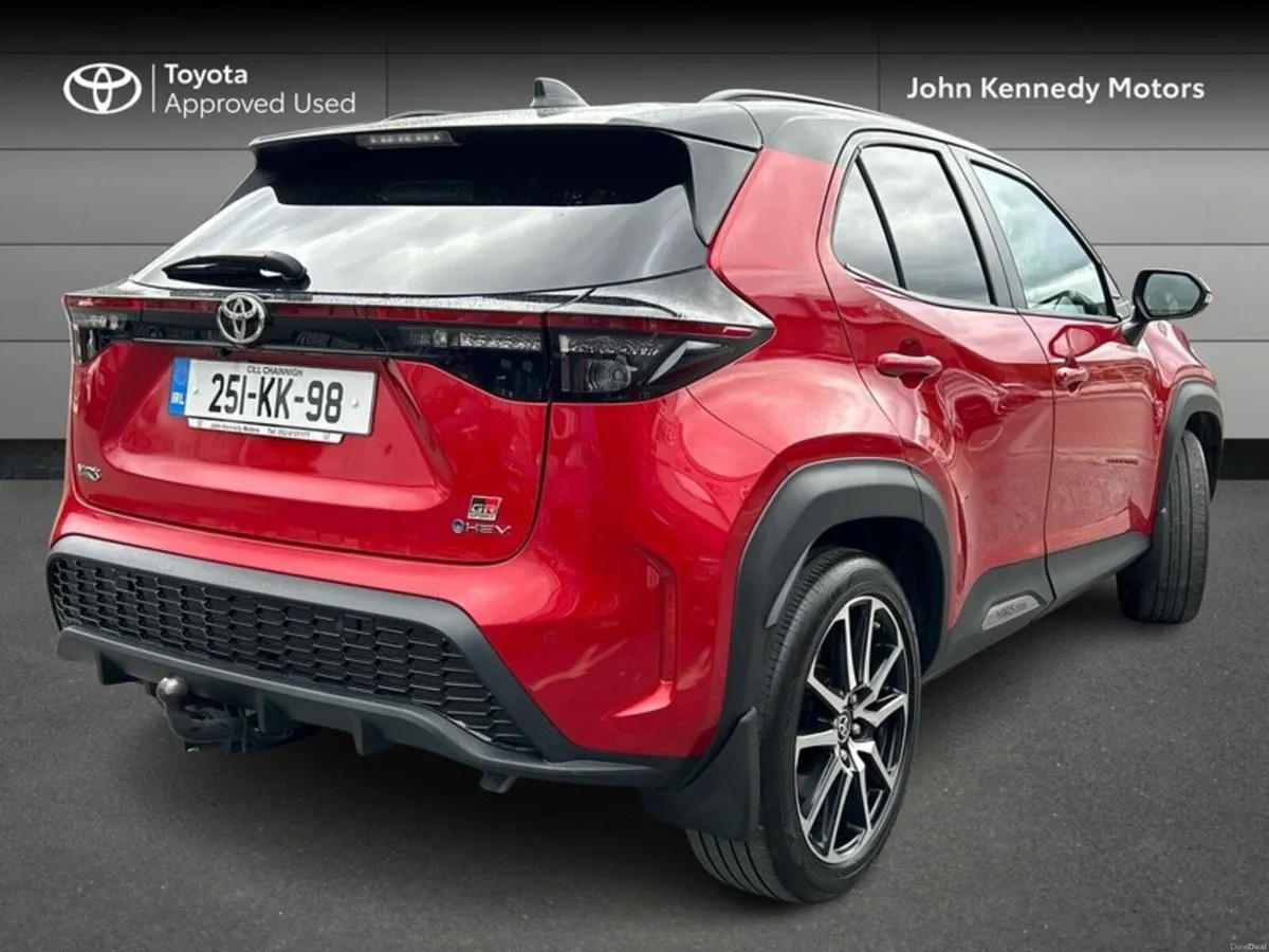 Toyota Yaris Cross GR SPORT - Image 2
