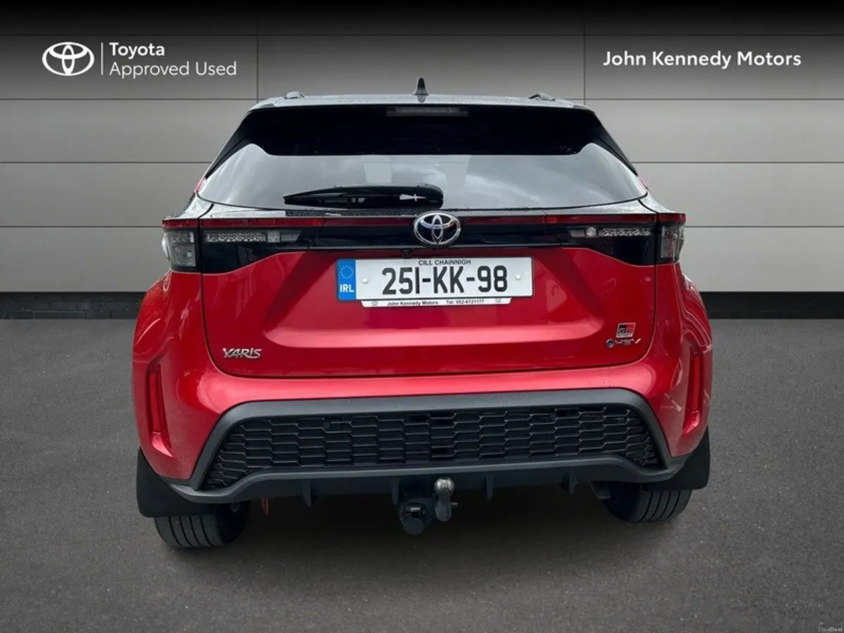 Toyota Yaris Cross GR SPORT - Image 4