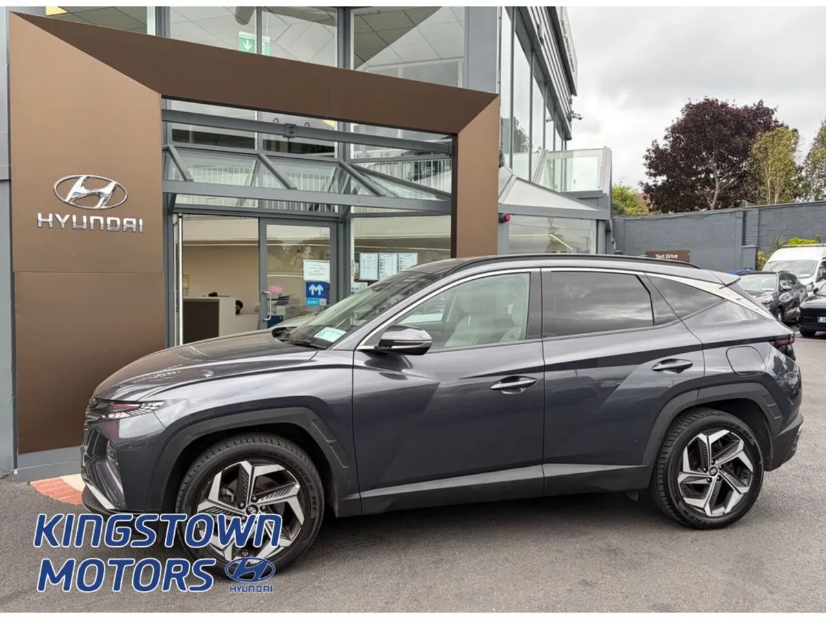 Hyundai Tucson Executive Plus 4WD 5DR Auto - Image 3