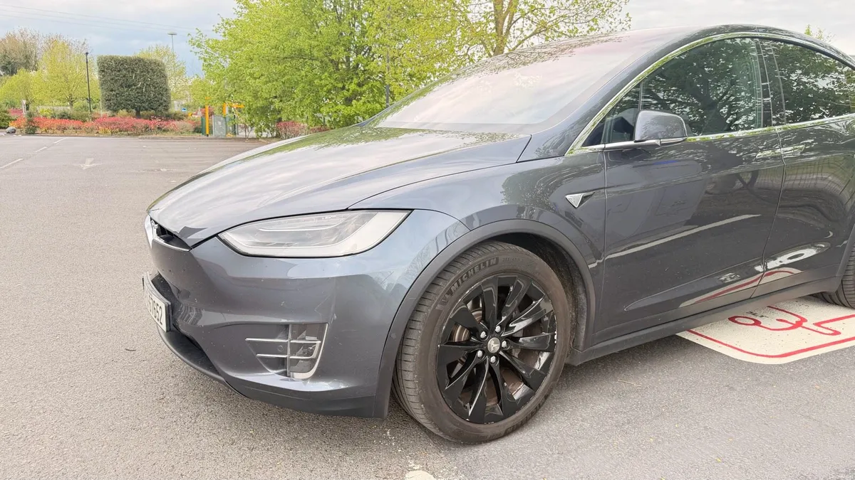 Tesla Model - Image 2