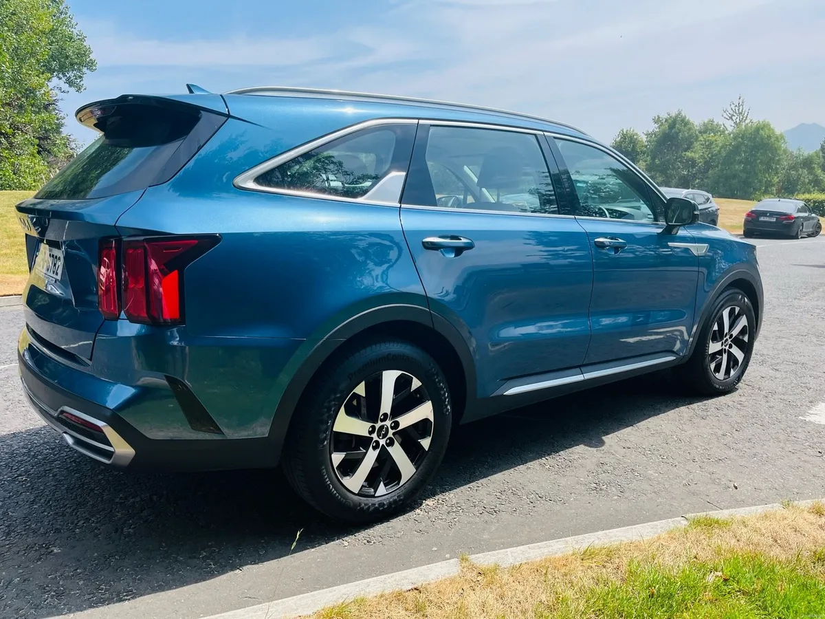 Kia Sorento - Image 4