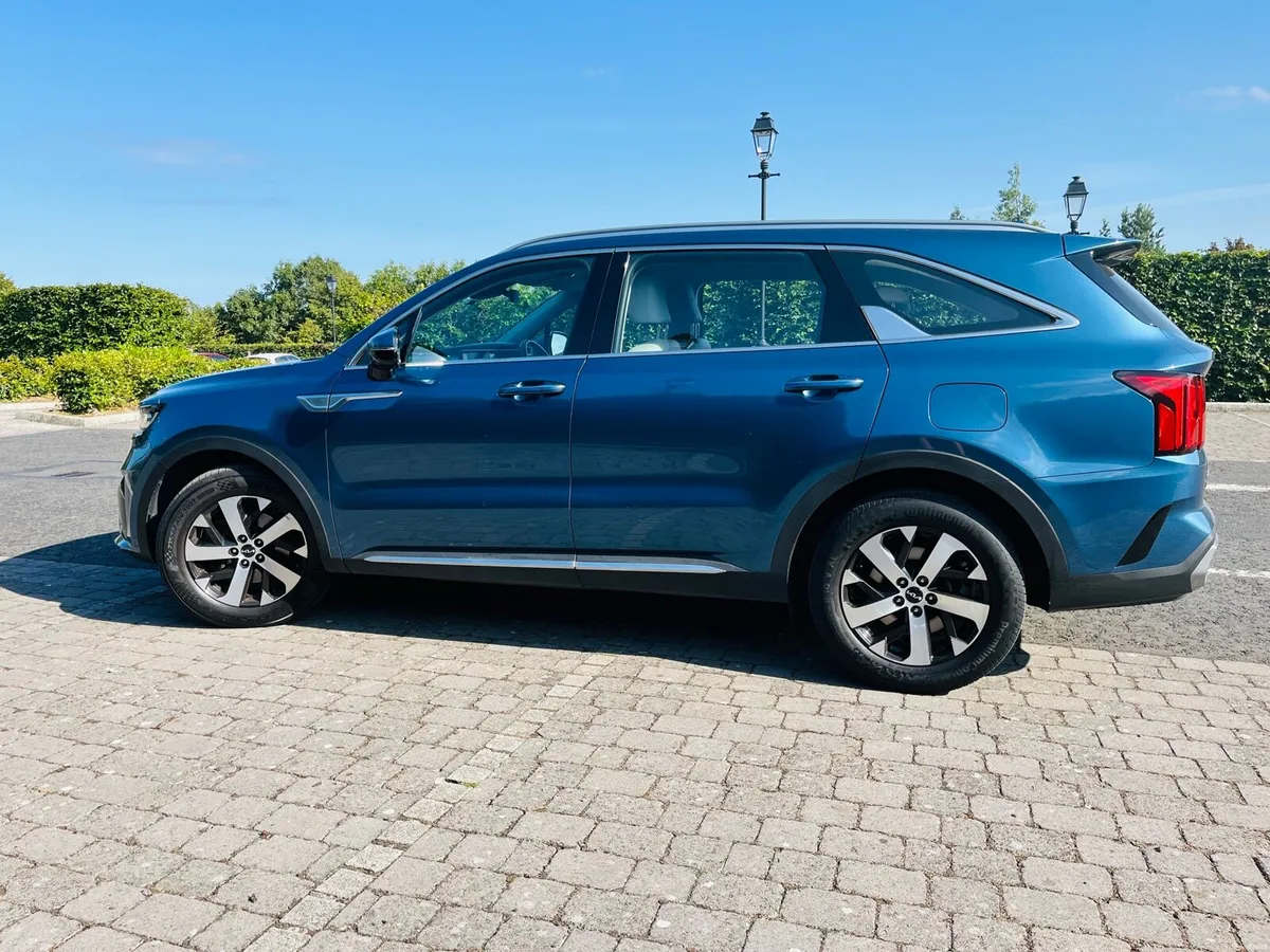 Kia Sorento - Image 6