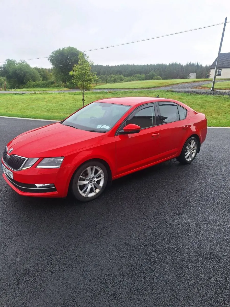 Skoda Octavia 2.0L DSG Auto 150bhp 2017 - Image 3