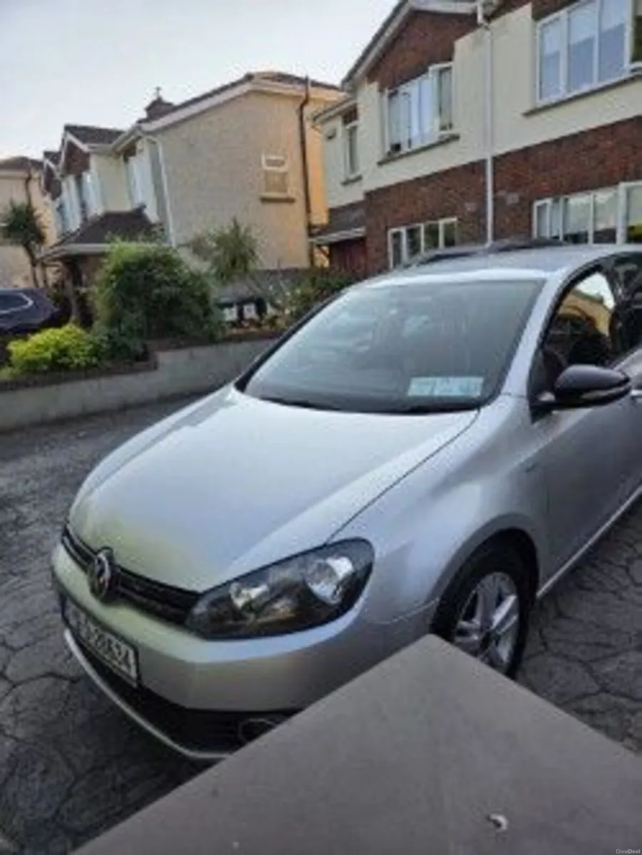 Volkswagen Golf 2012 - Image 1