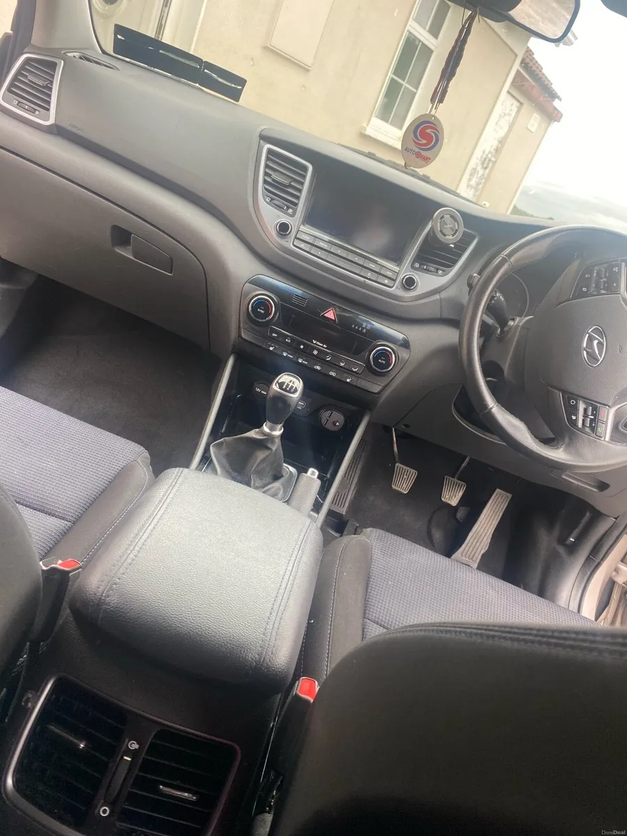 2015 Hyundai Tucson NCT Nov2027 Tax Oct2026 - Image 4