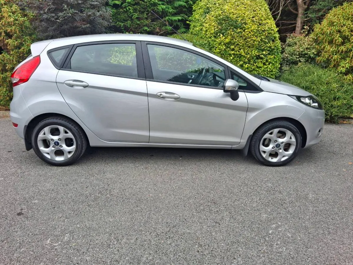 Ford Fiesta Low Mileage - Image 2
