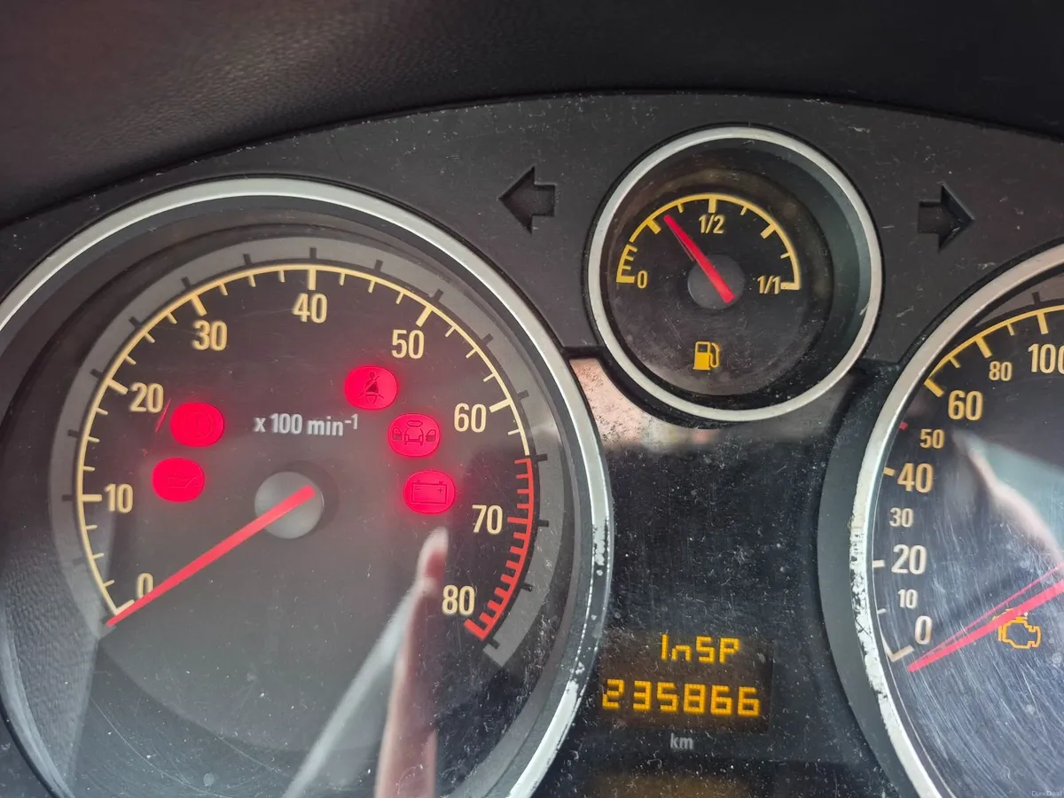 Opel Astra 2007 - Image 2