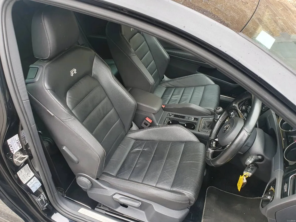 2014 Volkswagen Golf R 2.0 TSI - Image 6