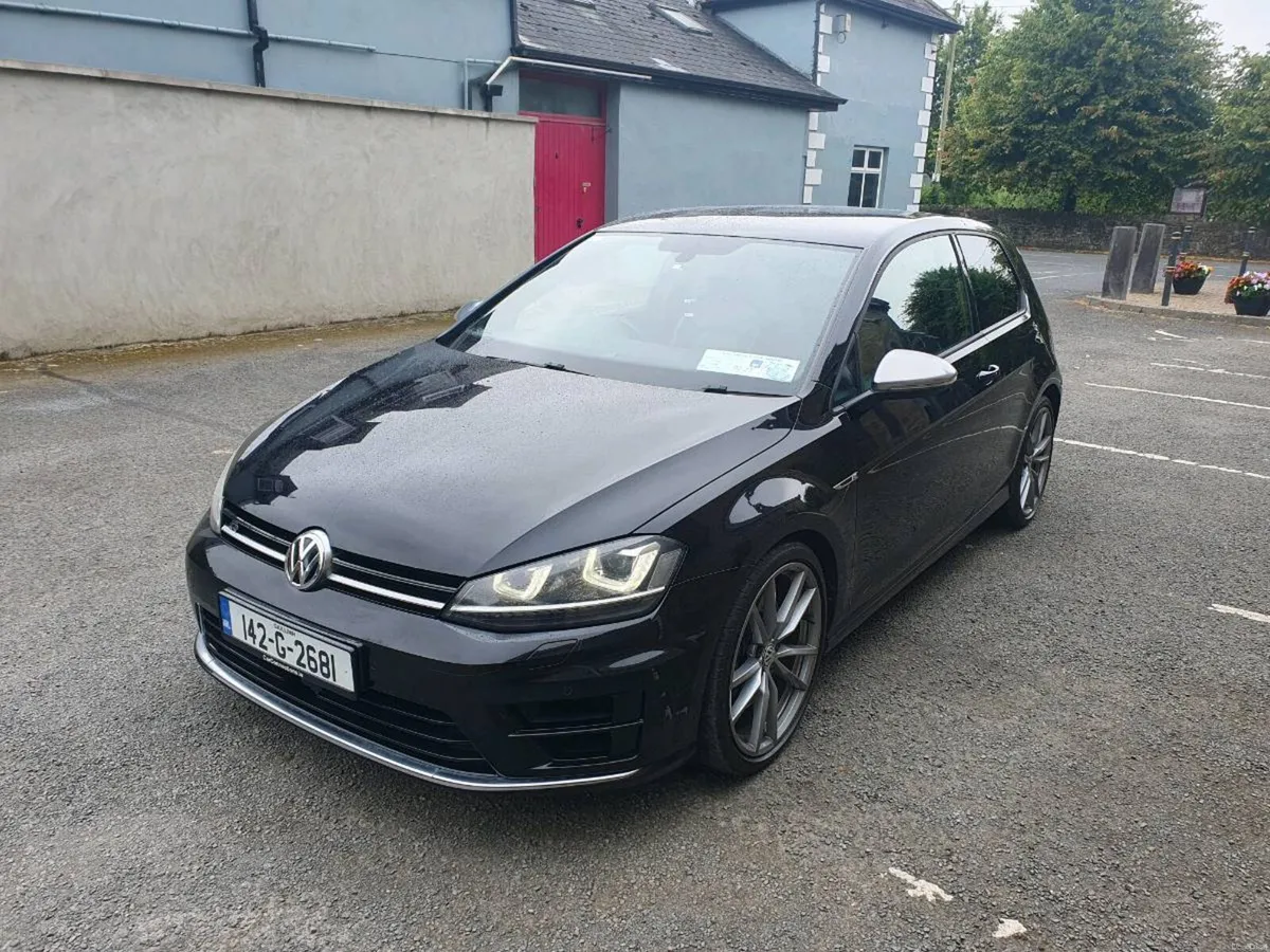 2014 Volkswagen Golf R 2.0 TSI - Image 2