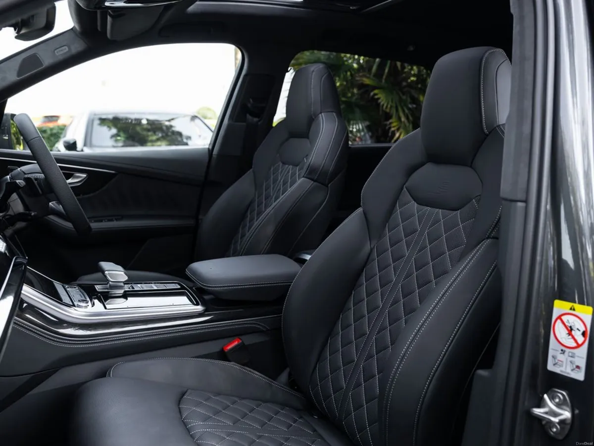 Audi Q7 TFSIe Vorsprung - Image 3