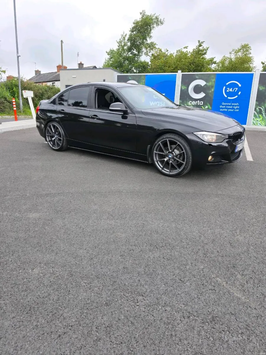 Bmw f30 - Image 2