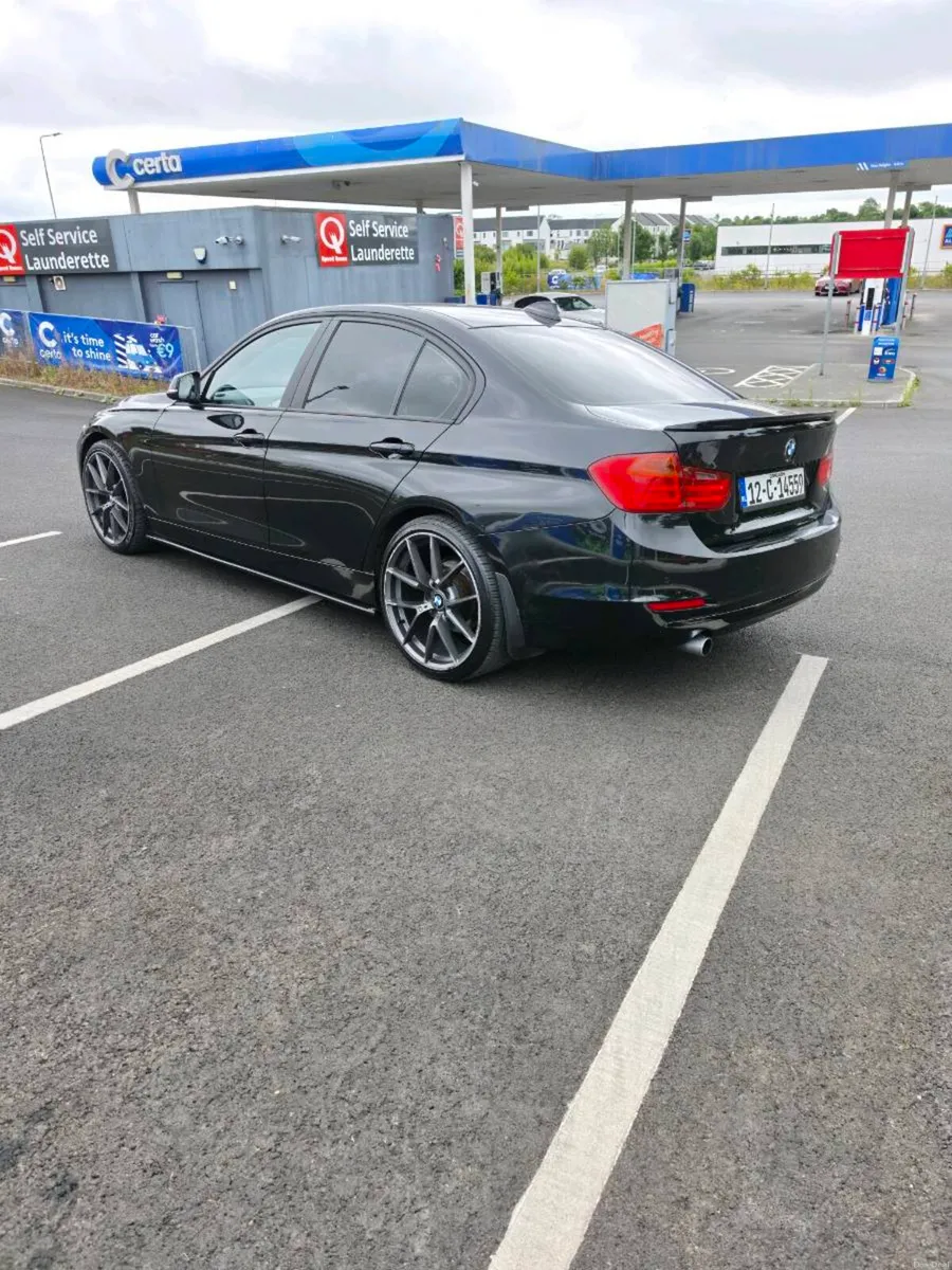 Bmw f30 - Image 4