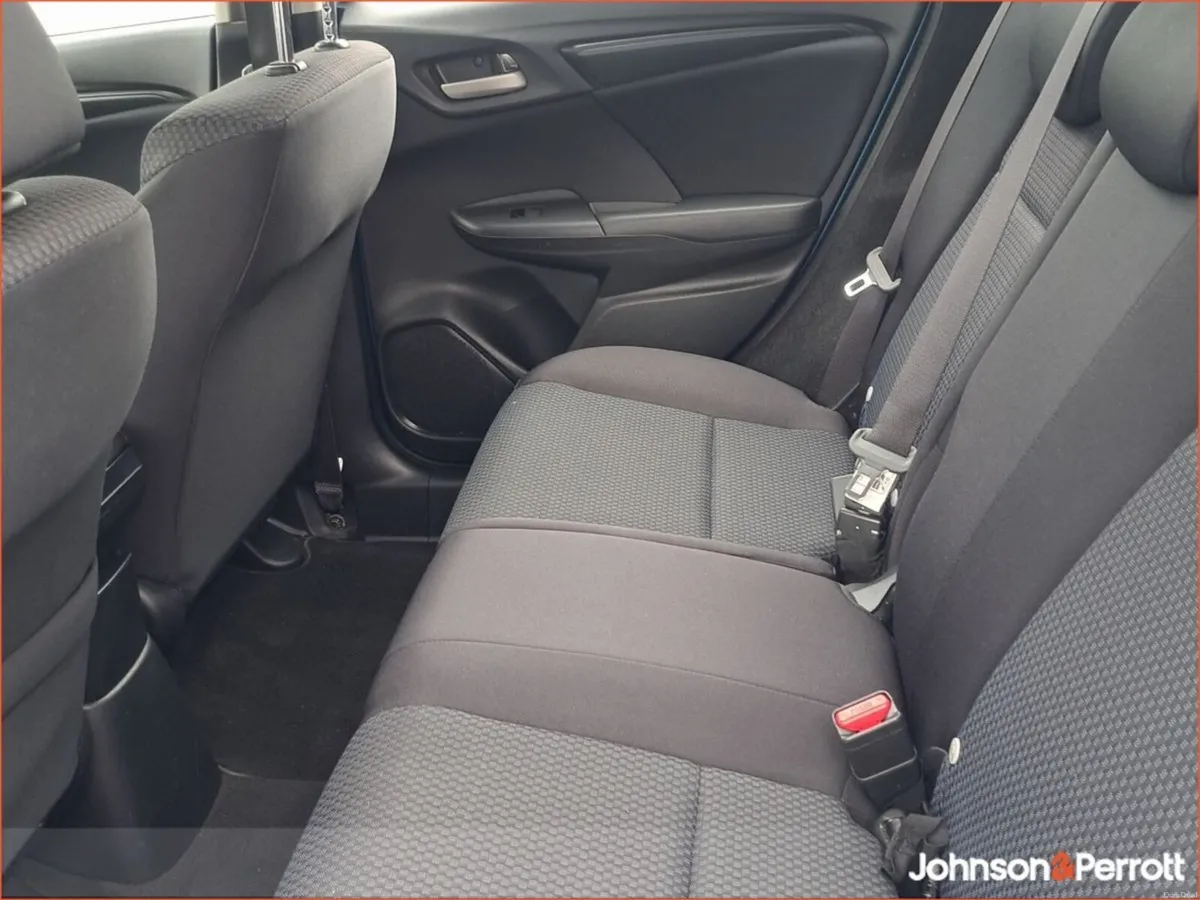 Honda Jazz 1.3 i-VTEC SE - Image 5
