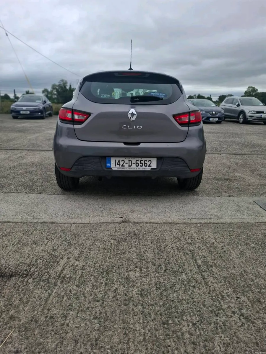 RENAULT CLIO 1.2 PETROL 2014 @ OWEN RYAN MOTORS - Image 4