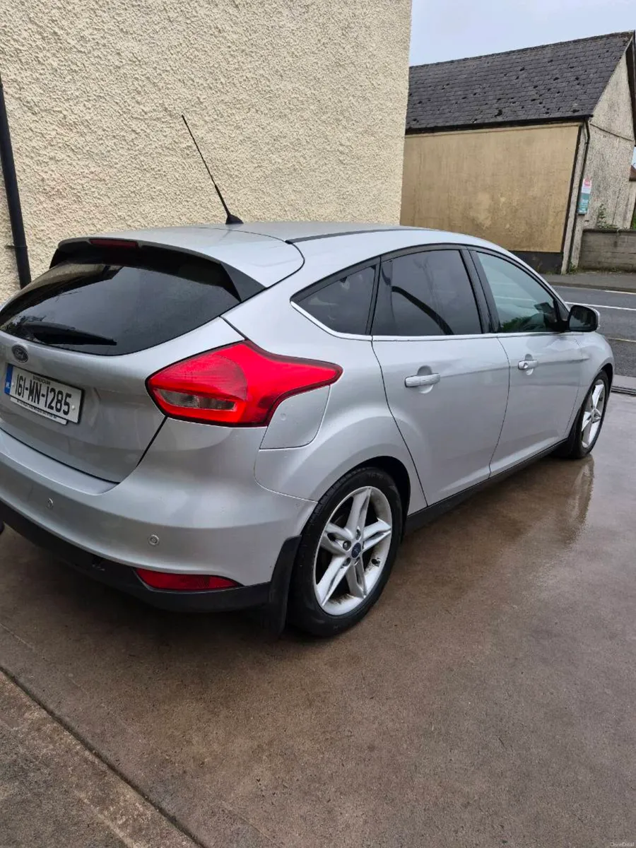 161 ford focus,diesel, taxed and nctd,ready to go - Image 2