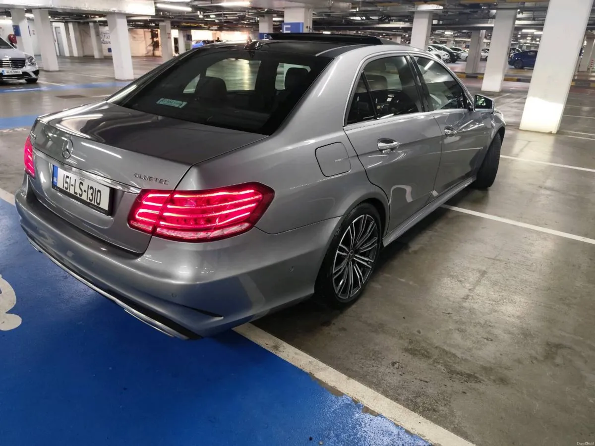 Mercedes-Benz E-Class 2015 - Image 3