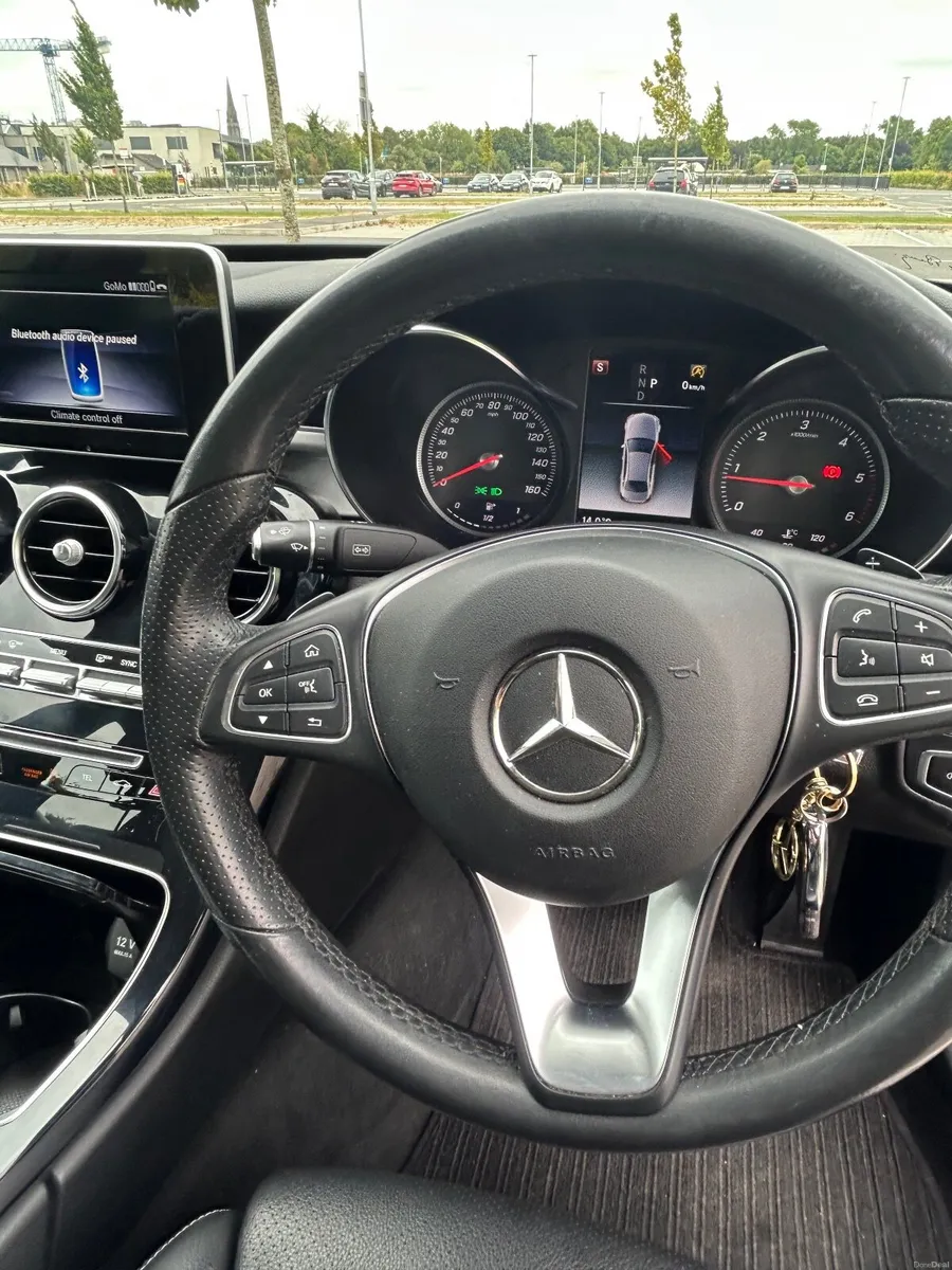 Mercedes-Benz C-Class 2019 - Image 2