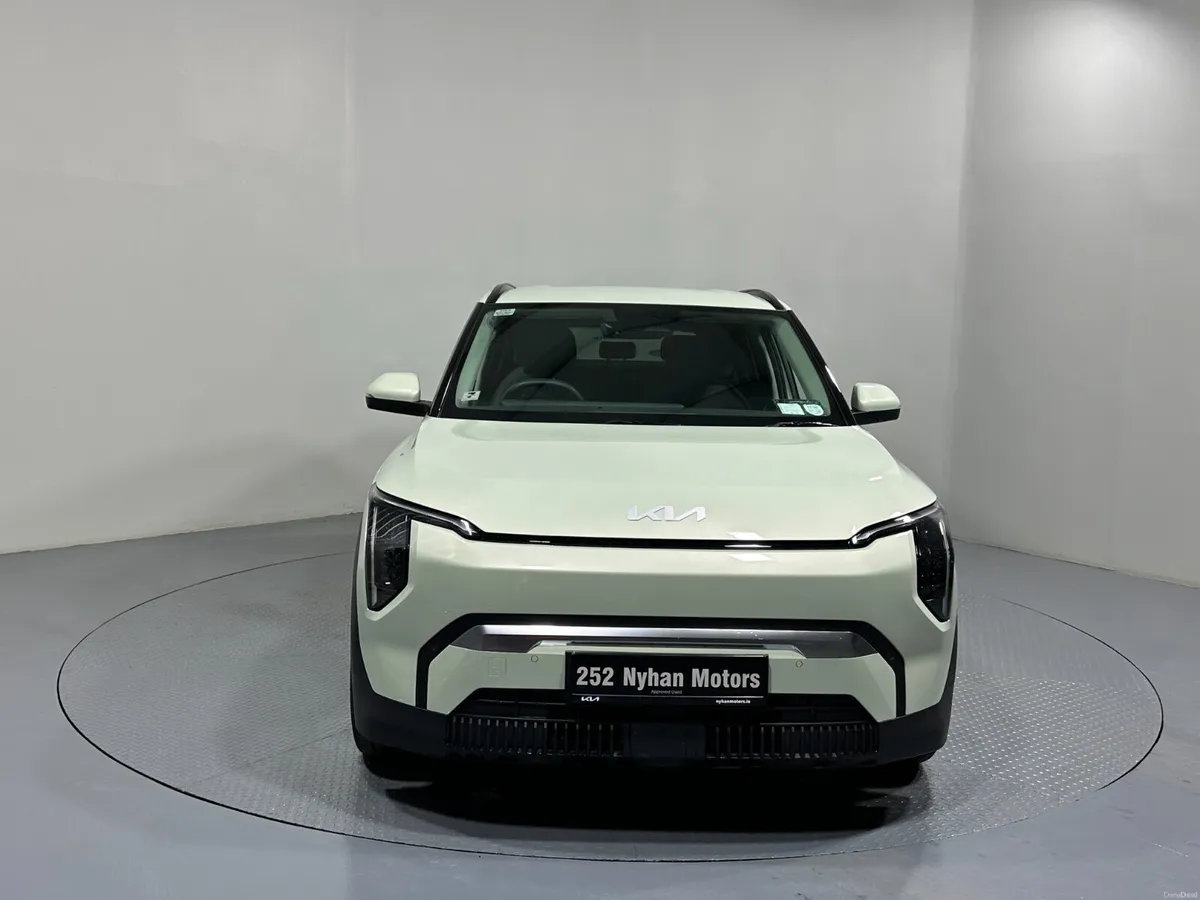 Kia EV3 Earth 3 81.4kw L/R 252 (2025) - Image 2