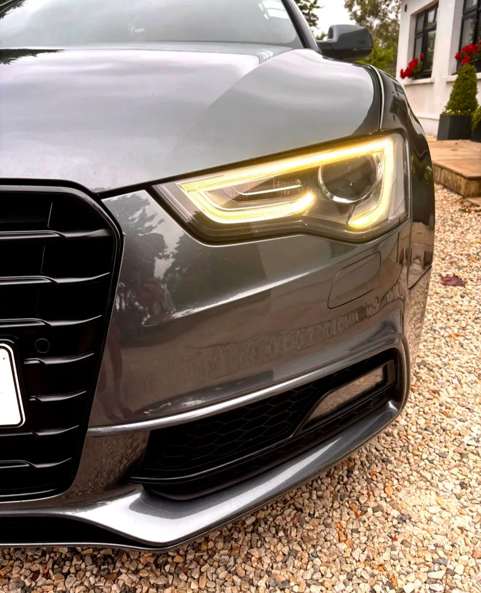 2014 Audi A5 Black Edition - Image 2