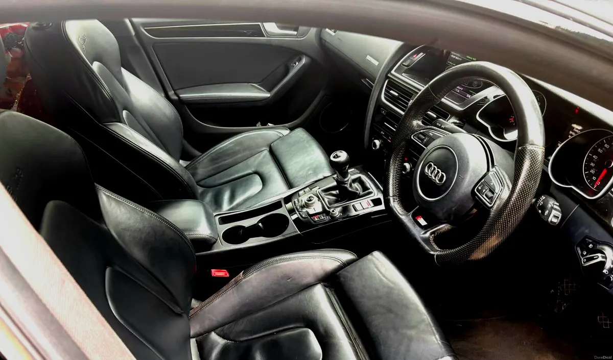 2014 Audi A5 Black Edition - Image 4