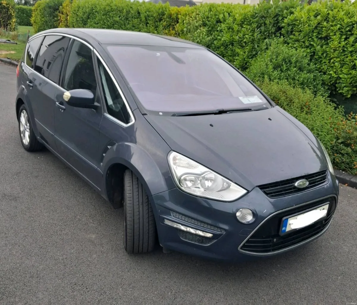 Ford S-Max 2.0 Titanium 2011 - Image 1