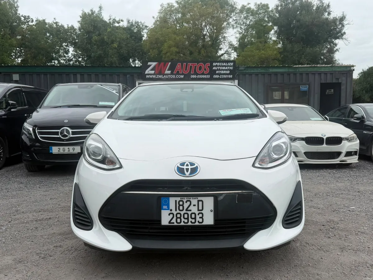 182 Toyota Aqua  Hybrid - Image 2
