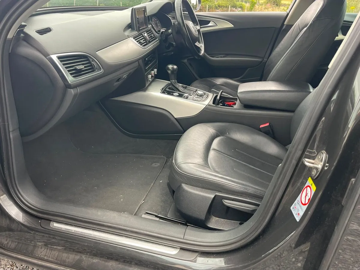 Audi A6 estate - Image 2