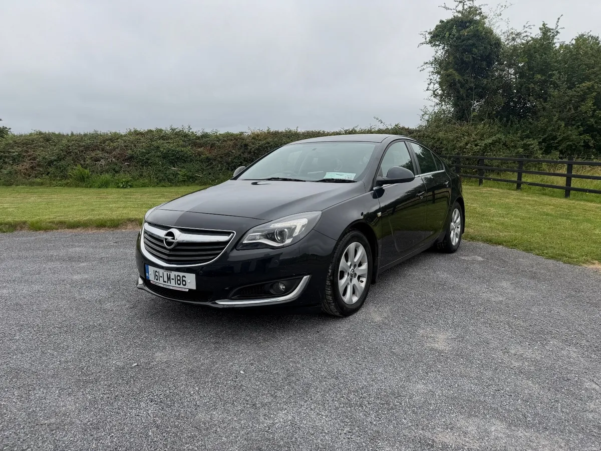 2016 Opel Insignia 1.6 CDTI – good condition - Image 1