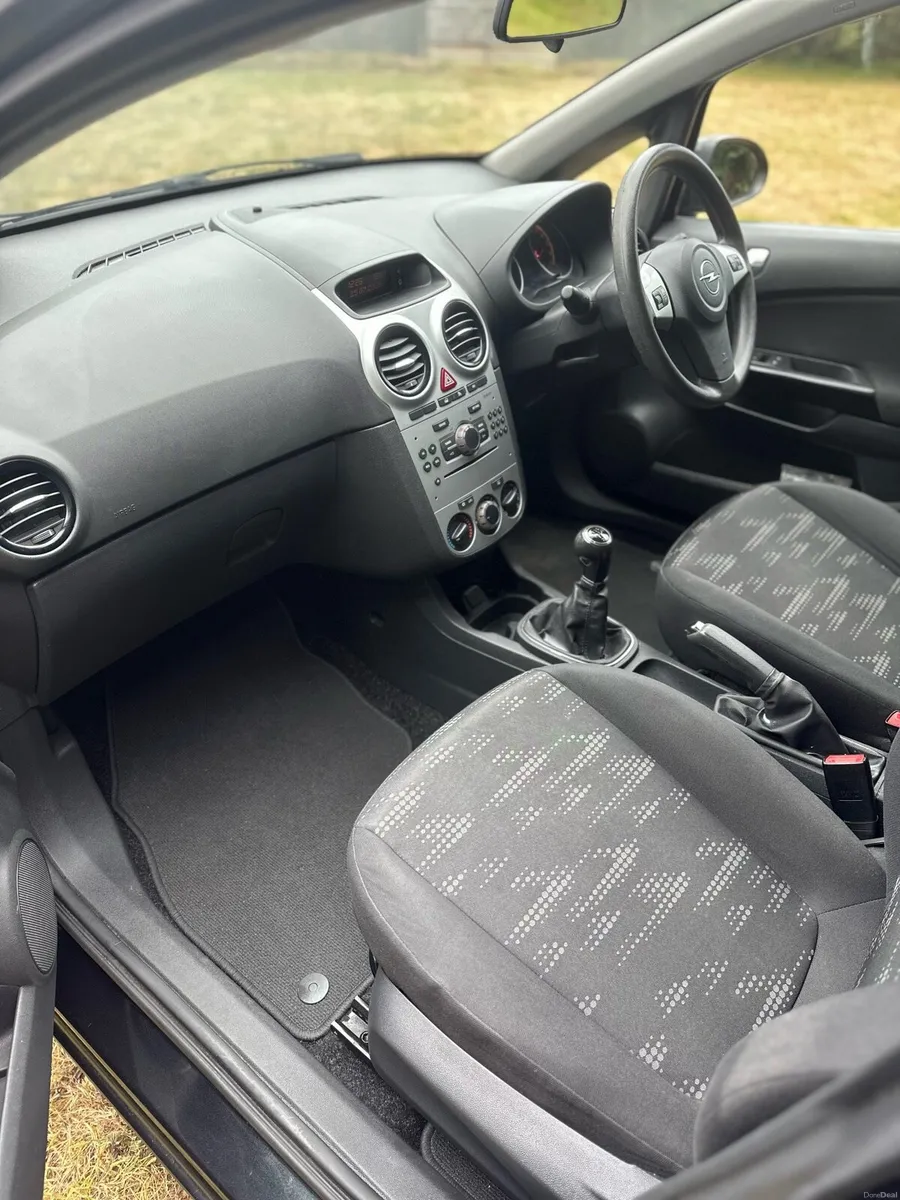 Opel Corsa - Image 4