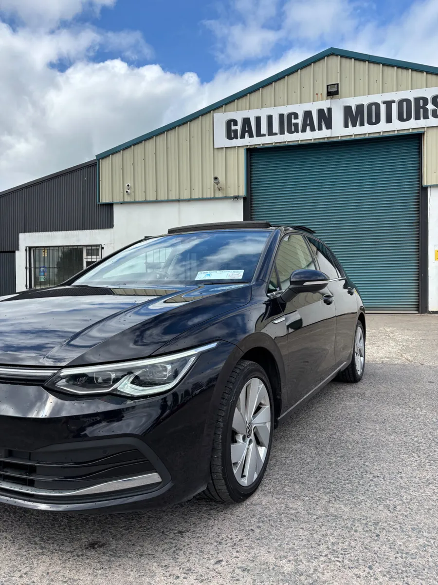 Volkswagen Golf 2022 *Sunroof* - Image 5